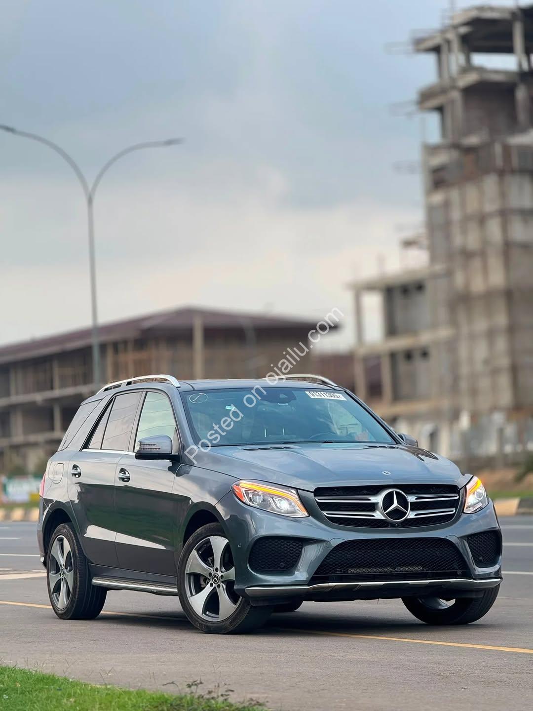 2019 Mercedes GLE350: Full Option, Keyless, Abuja