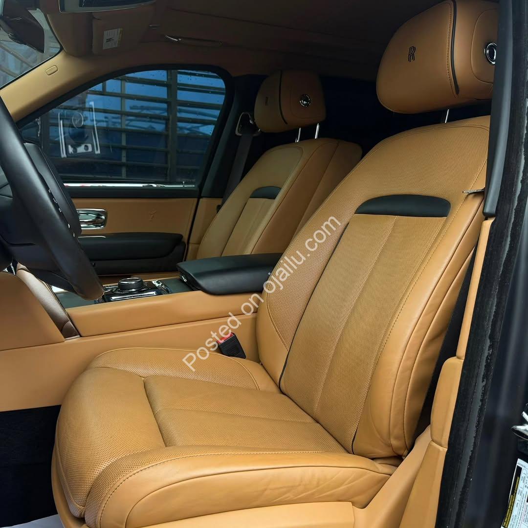 Luxury Redefined: 2019 Rolls-Royce Cullinan (Tokunbo)
