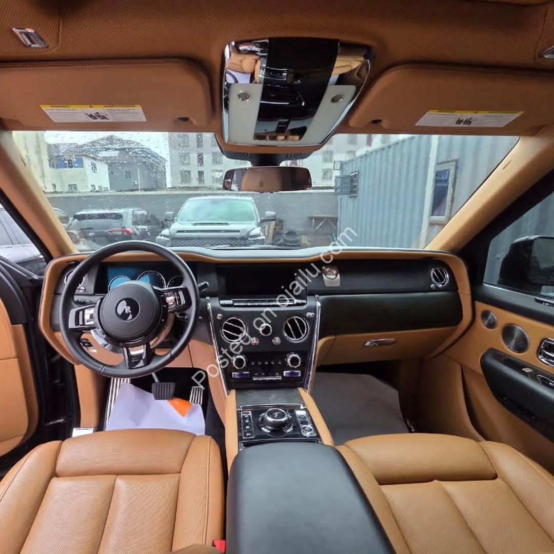 Luxury Redefined: 2019 Rolls-Royce Cullinan (Tokunbo)