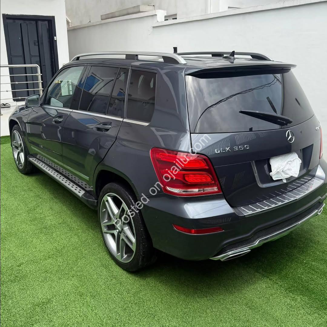 HERTZ INVESTOR SPECIAL: 2015 GLK 350 TOKS – FULL OPTIONS