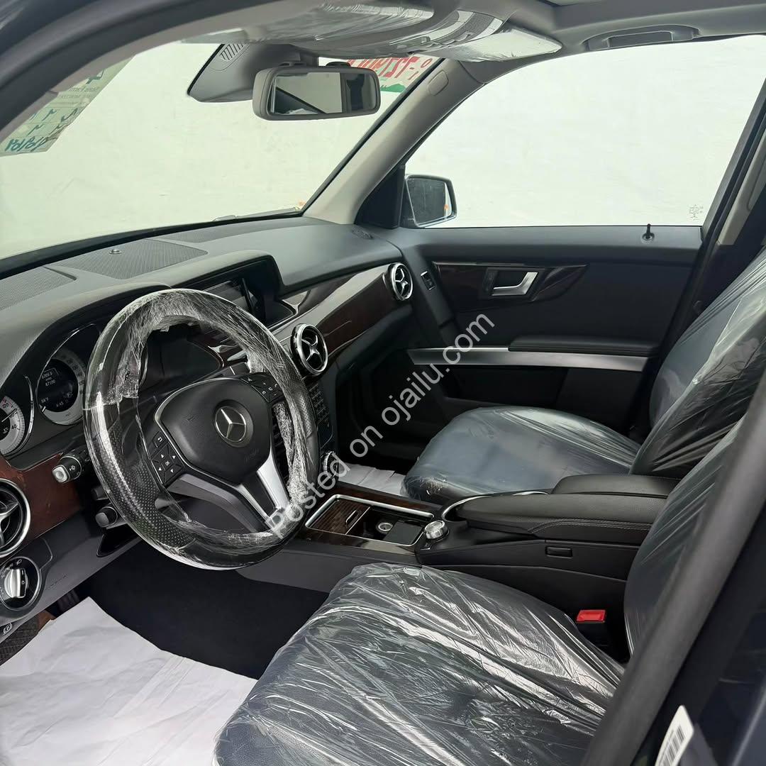 HERTZ INVESTOR SPECIAL: 2015 GLK 350 TOKS – FULL OPTIONS