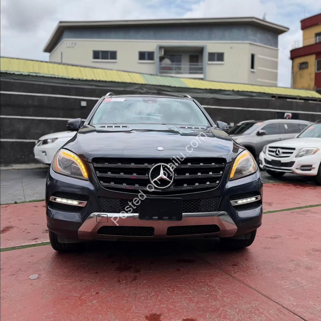 PRESTIGE & POWER: 2014 ML350 Panoramic Roof+Full Options