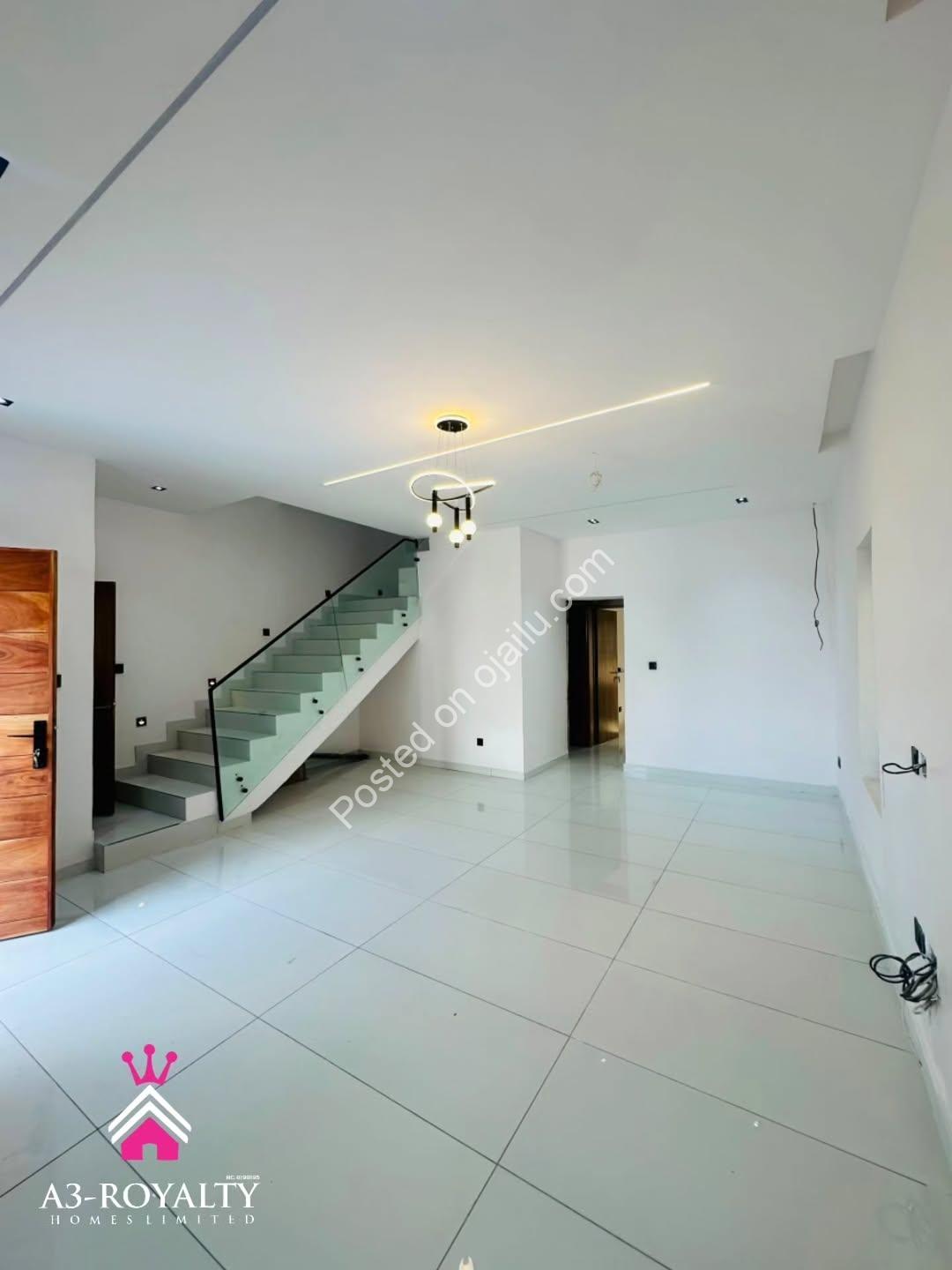 Move-in Ready: 4-Bed with Fitted Kitchen & Ensuites