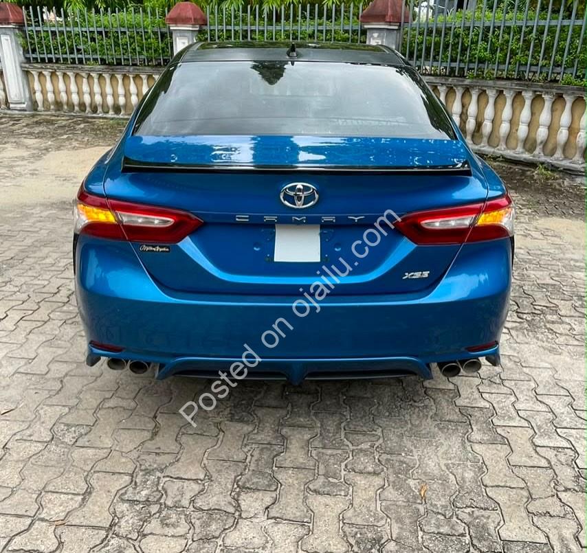 2019 Toyota Camry XSE | Panoramic Roof & Keyless Start | 28.8M