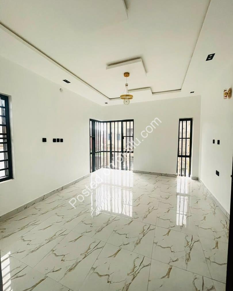 4-Bed Enugu Masterpiece with Walk-In Closet