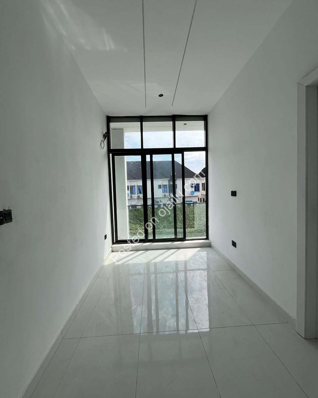 Move-In Ready Ikota Duplex: CofO & Detailed Finishing
