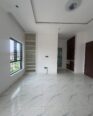 Ologolo’s Finest: 5-Bed Duplex with Pool & Gym