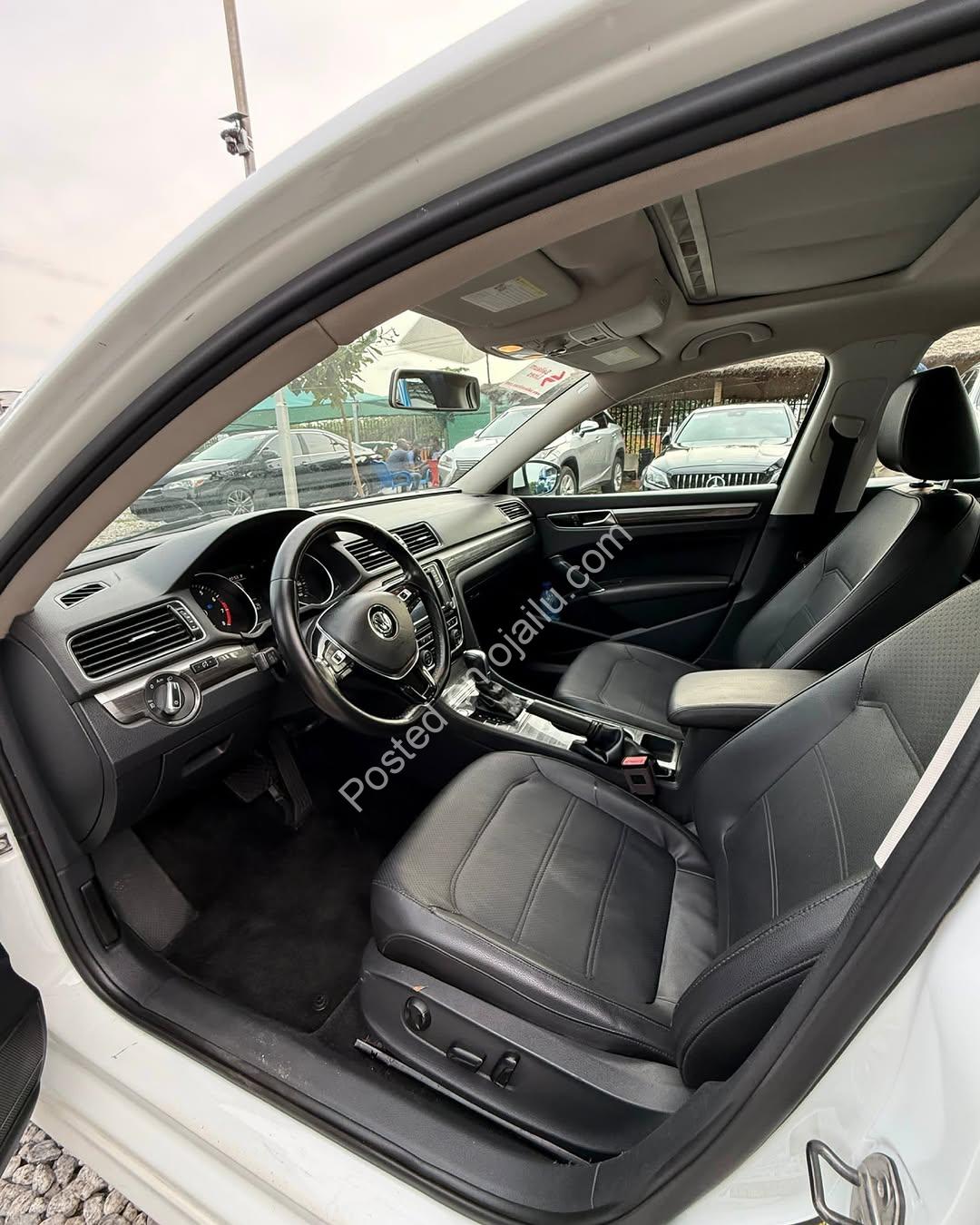 2017 Passport: Premium Drive, Panoramic View – 19M