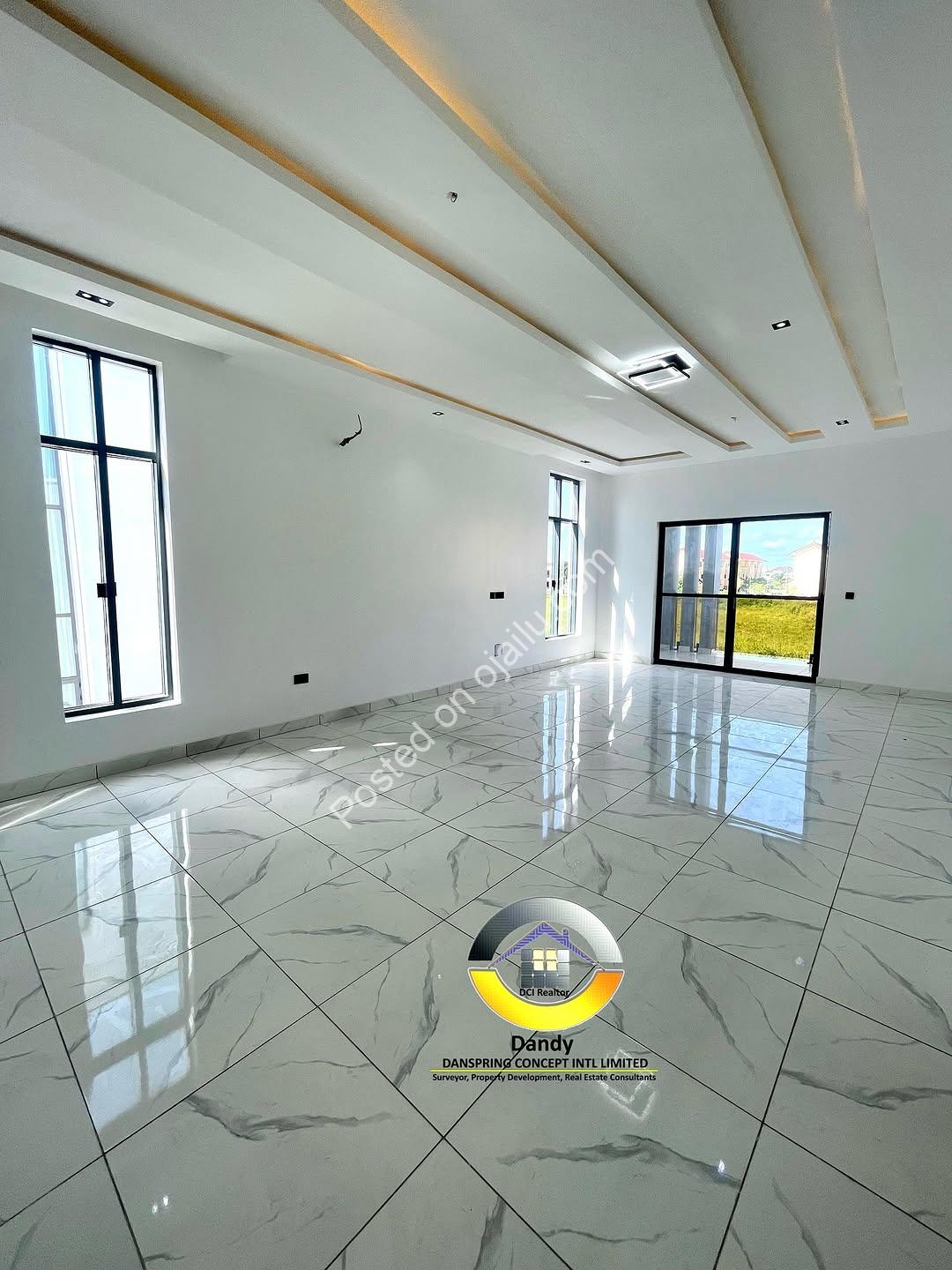 Elevate Your Lifestyle: 4-Bed Pool Villa in Royal Garden