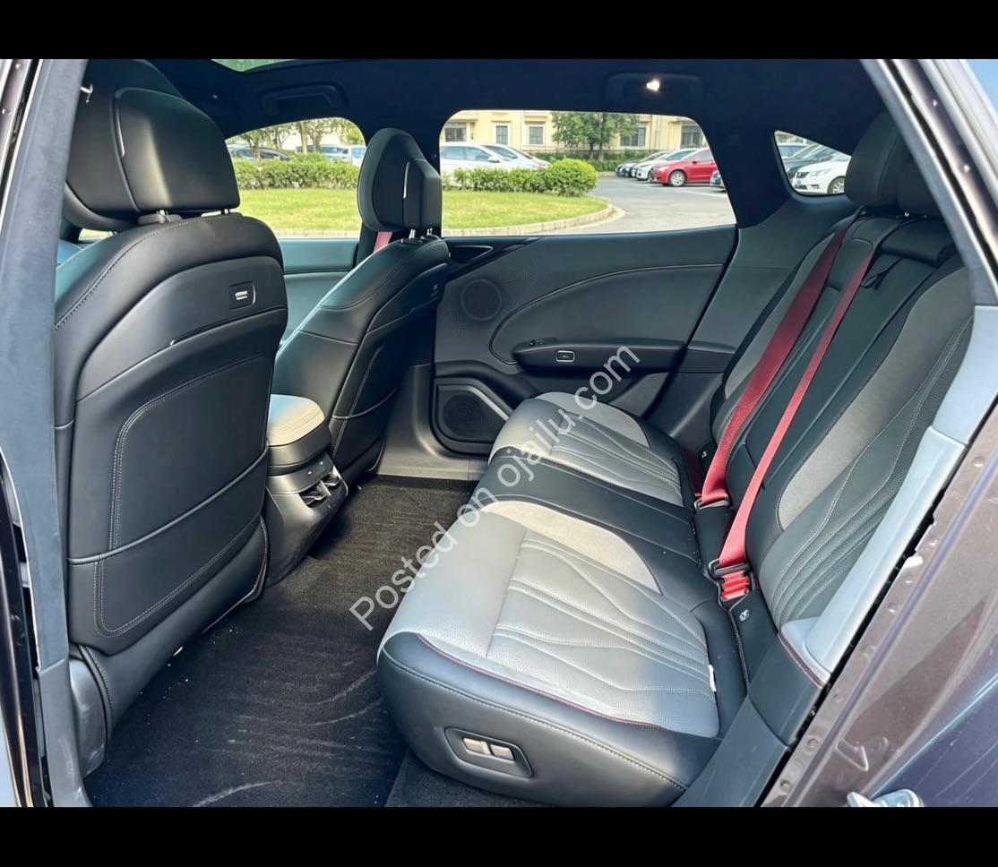 Zero-Mile Luxury: 825km Range, Instant Delivery #60M