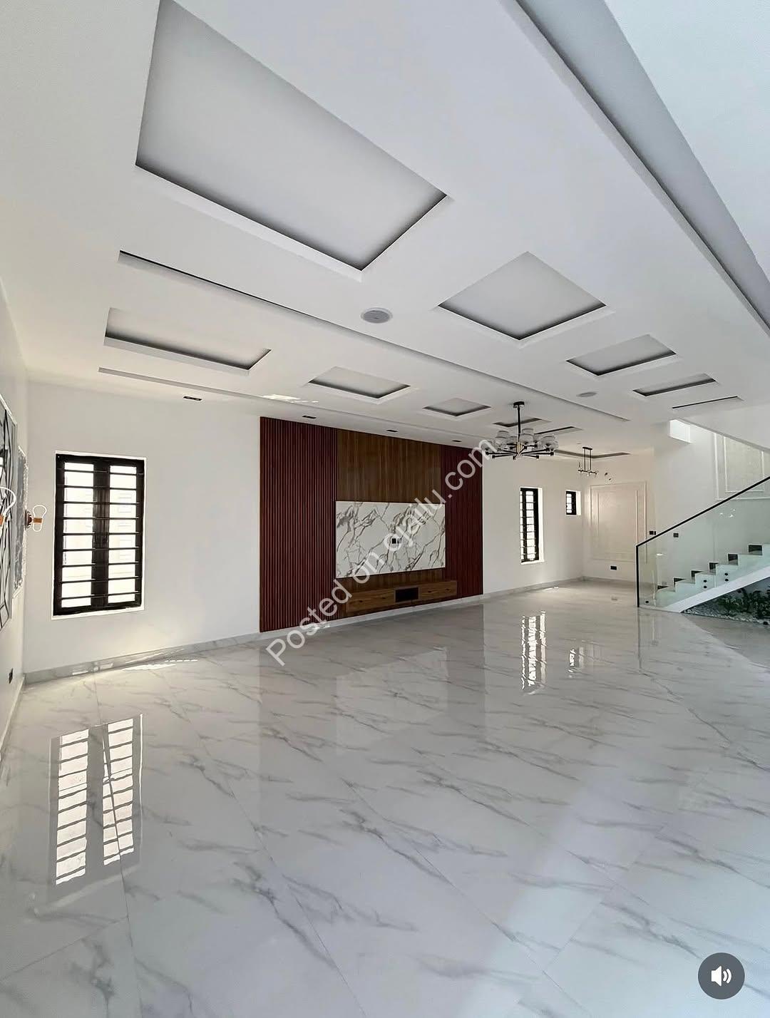Experience Modern Grandeur: 5-Bed Fully Automated Duplex