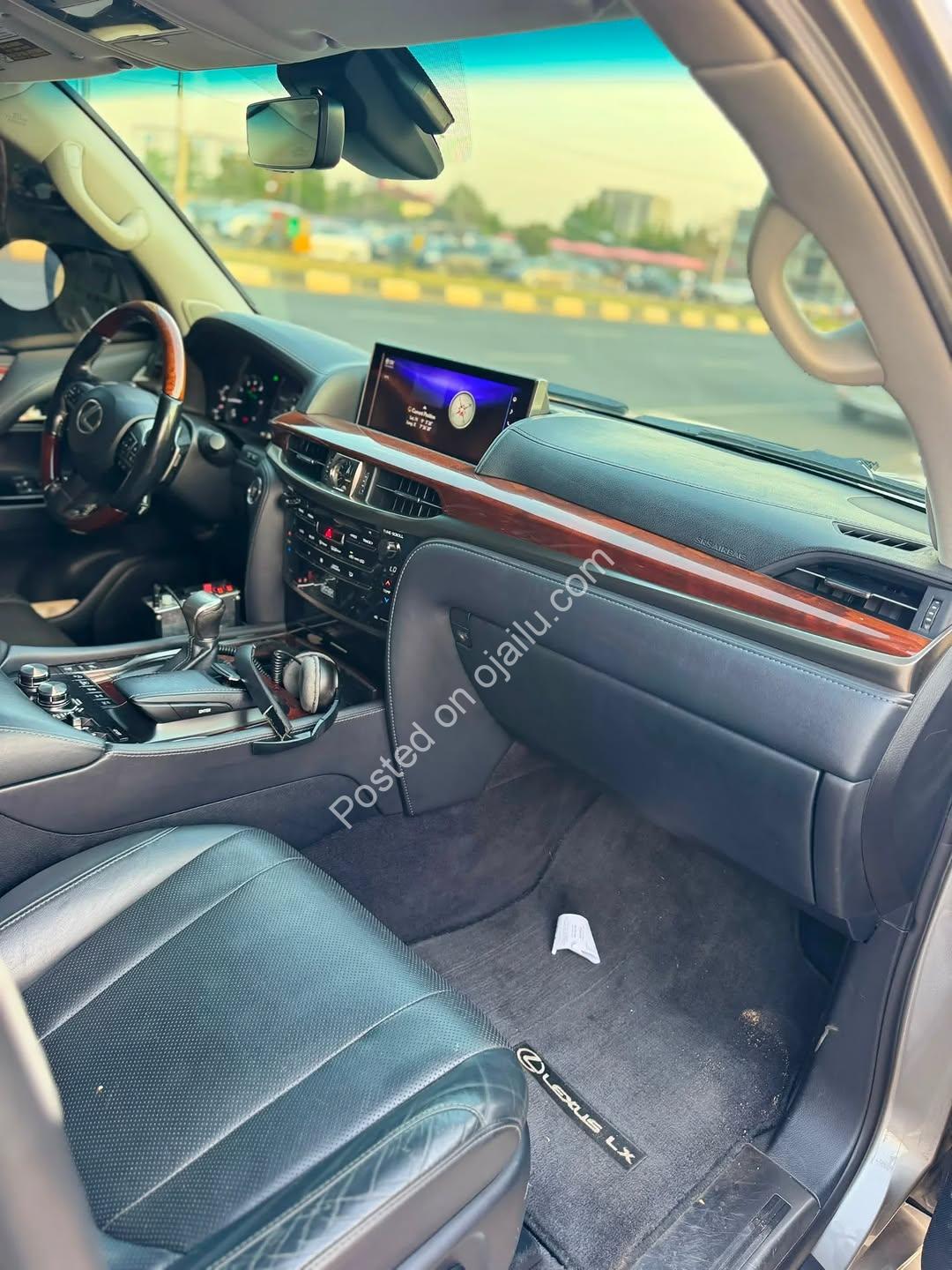 EXCEPTIONAL LEXUS LX570 2018 – Original Duty, Luxury SUV