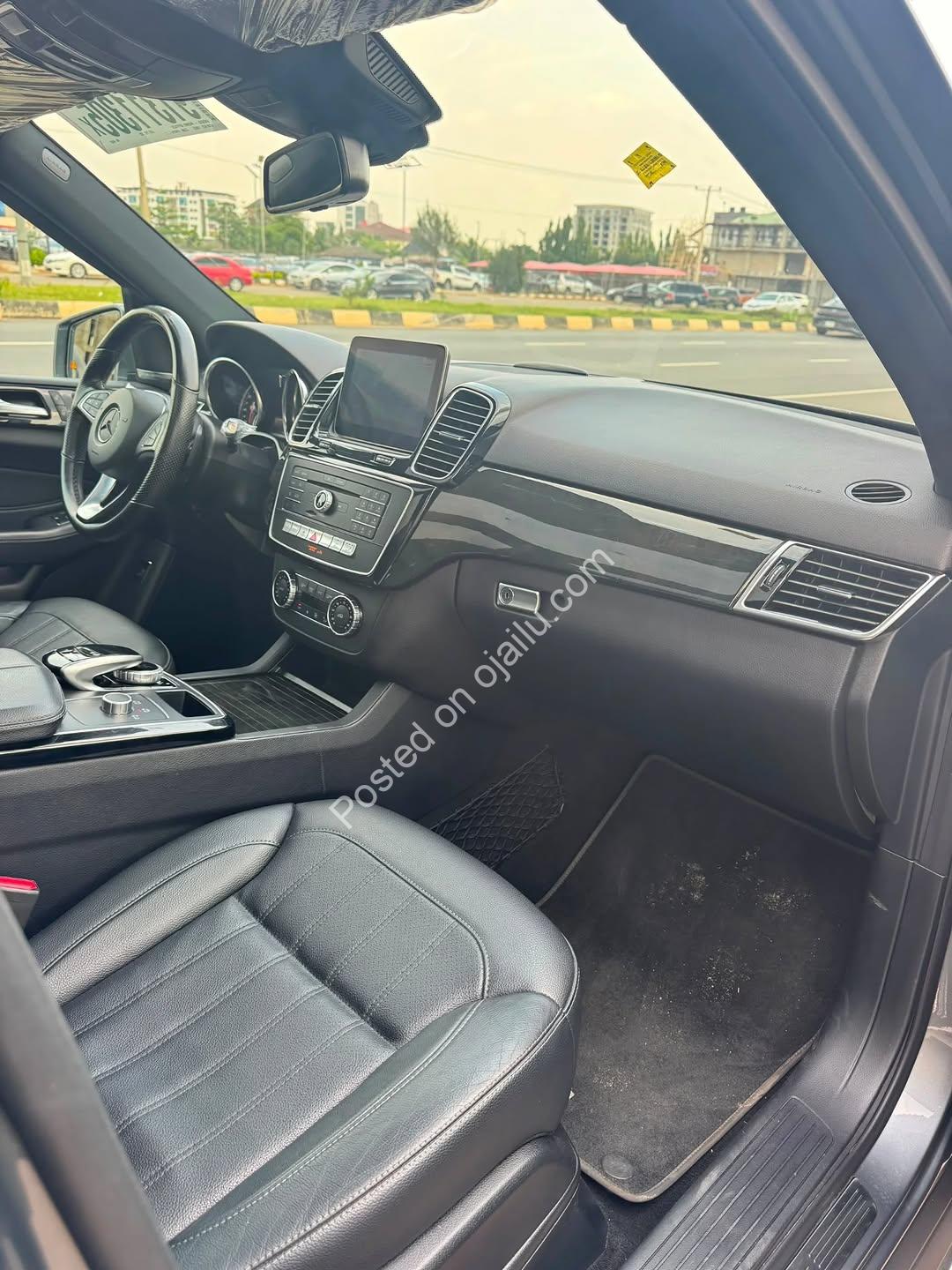 2019 Mercedes GLE350: Full Option, Keyless, Abuja