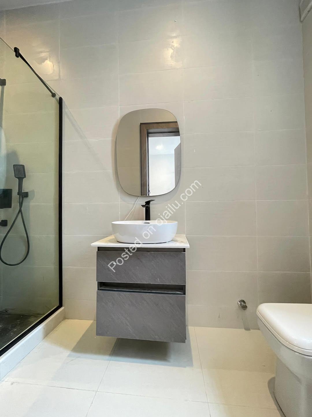 2-Bed Lekki Gem: Prime Location, Premium Finishes