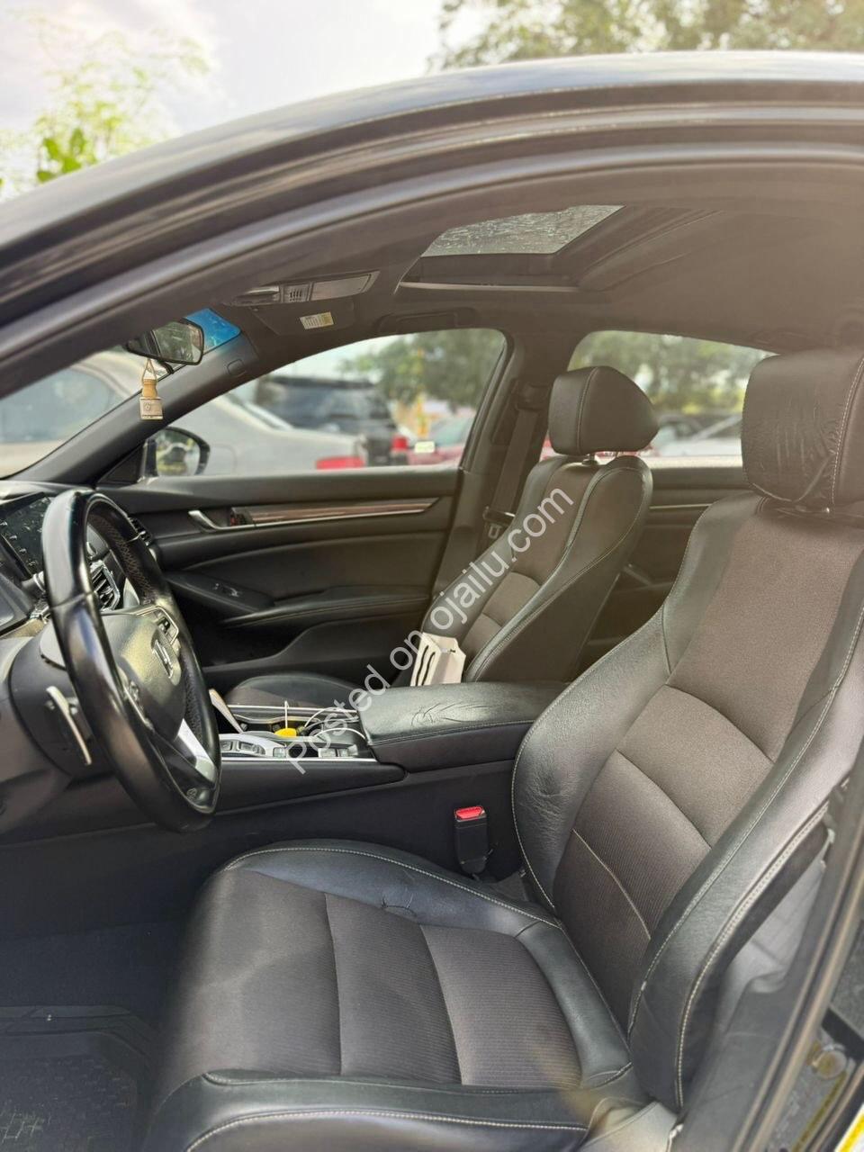 2018 Honda Accord 2.0T Sport – Ultra-Low Mileage, Loaded & Pristine!