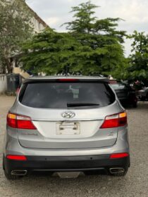 2015 Hyundai Santa Fe: Premium AWD SUV