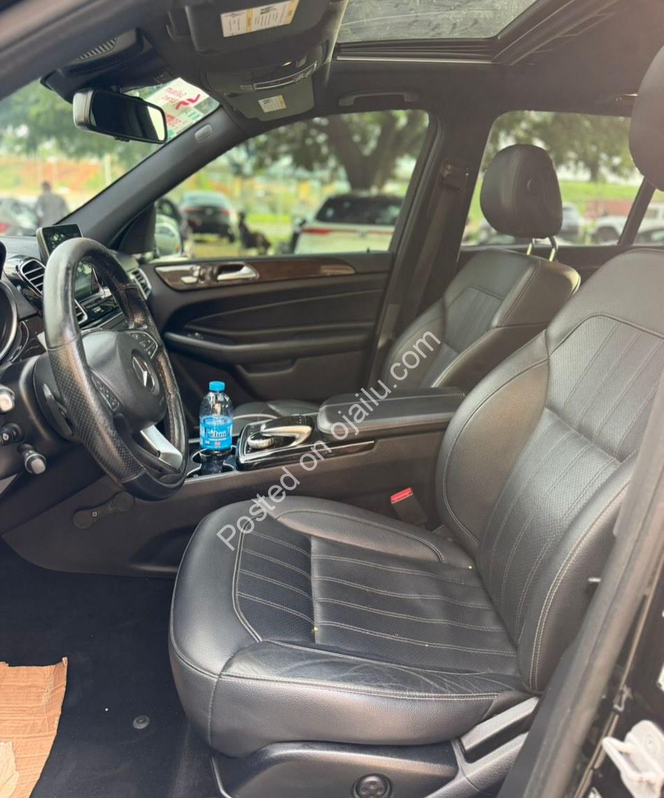 2017 Mercedes GLE350: Genuine Duty, Keyless & Moonroof