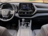 Super Clean 2020 Toyota Highlander XLE – Drive Today, Pay in 3 Years!