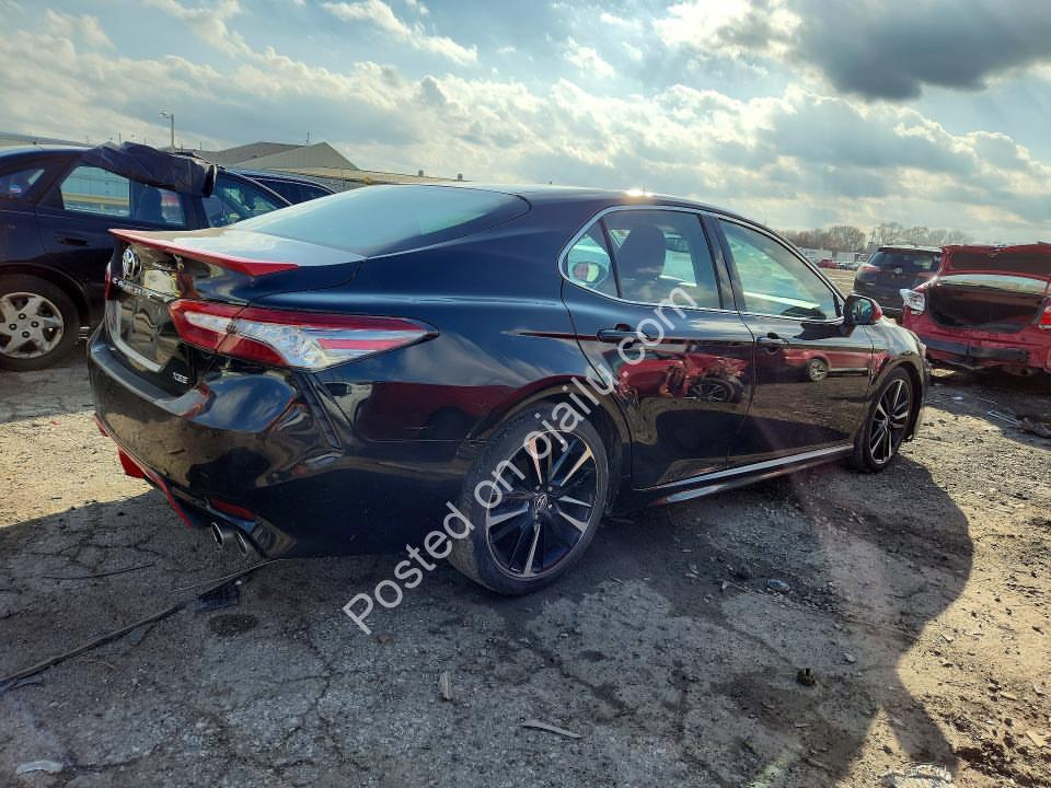 2018 Toyota Camry XSE: Premium Run N’ Drive – Just N20.5m