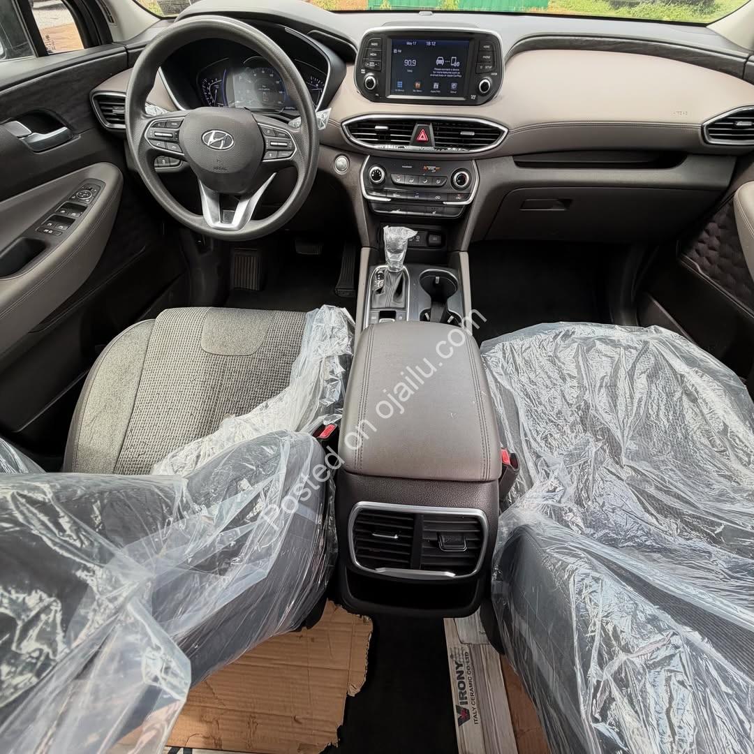 2019 Hyundai Santa Fe: Luxury & Performance, ₦28.5M
