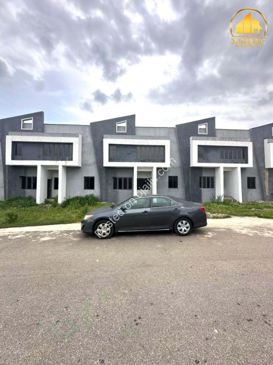 Your Dream Home Awaits: 4BR Duplex in Lifecamp