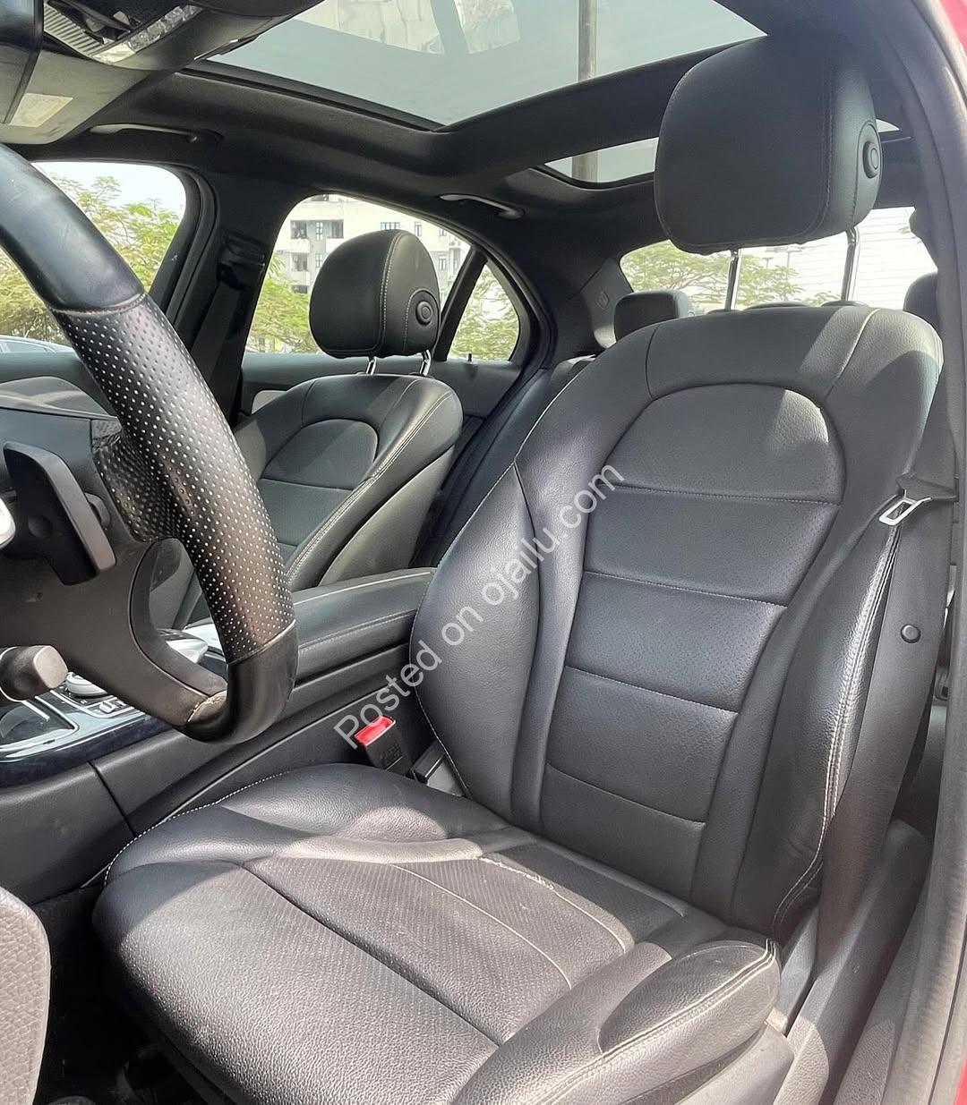 2017 Mercedes C300 4Matic | Panoramic Roof + Keyless Go – 23M Only