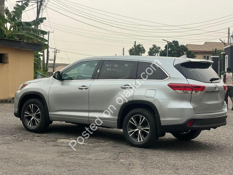 2017 Toyota Highlander – Low Miles, Accident-Free & Fully Loaded