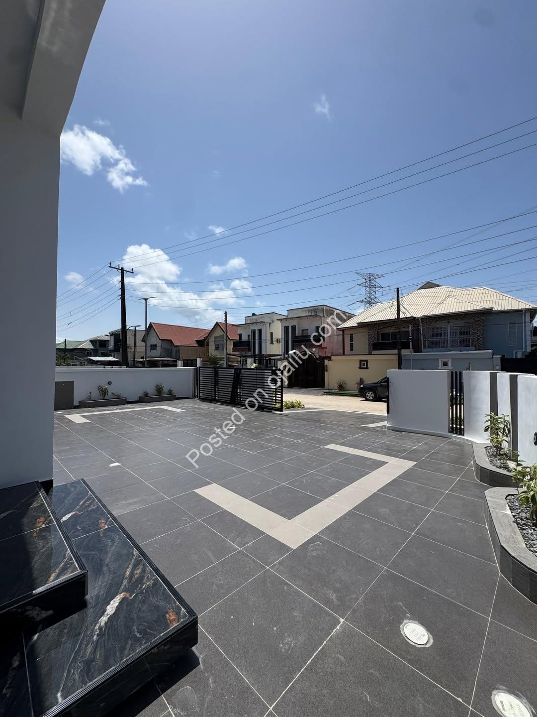 Your Private Sanctuary Awaits in Ajah