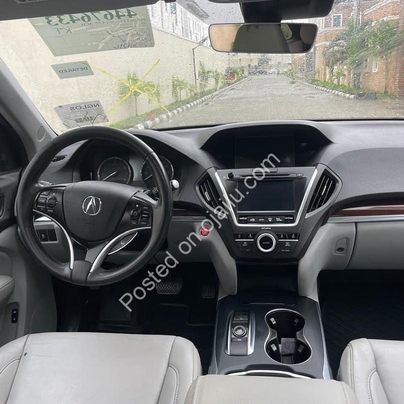 2015 AWD Acura MDX – Premium Luxury Awaits!