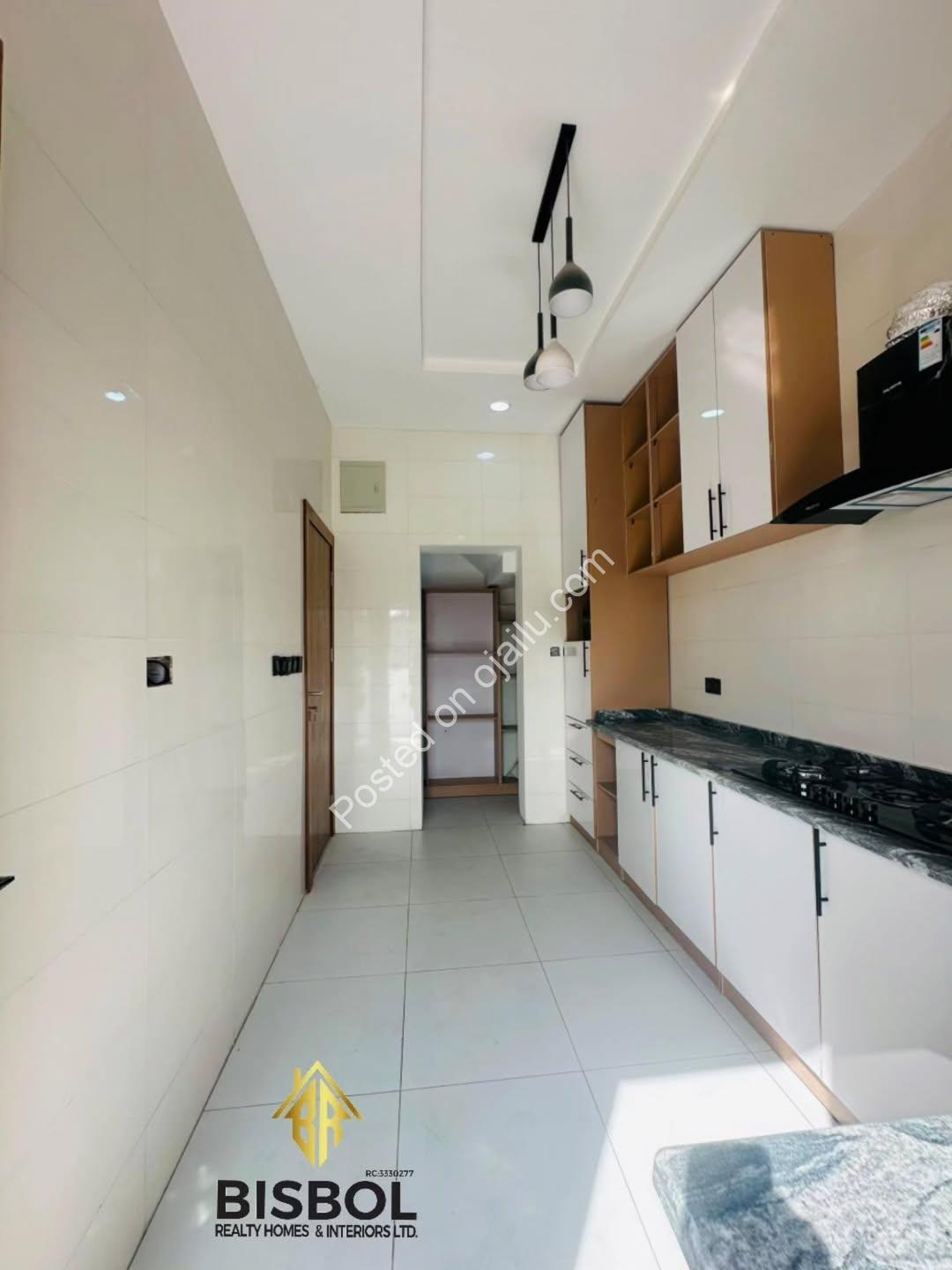 Move-In Ready: 4BR Semi-Detached Duplex with Ensuites