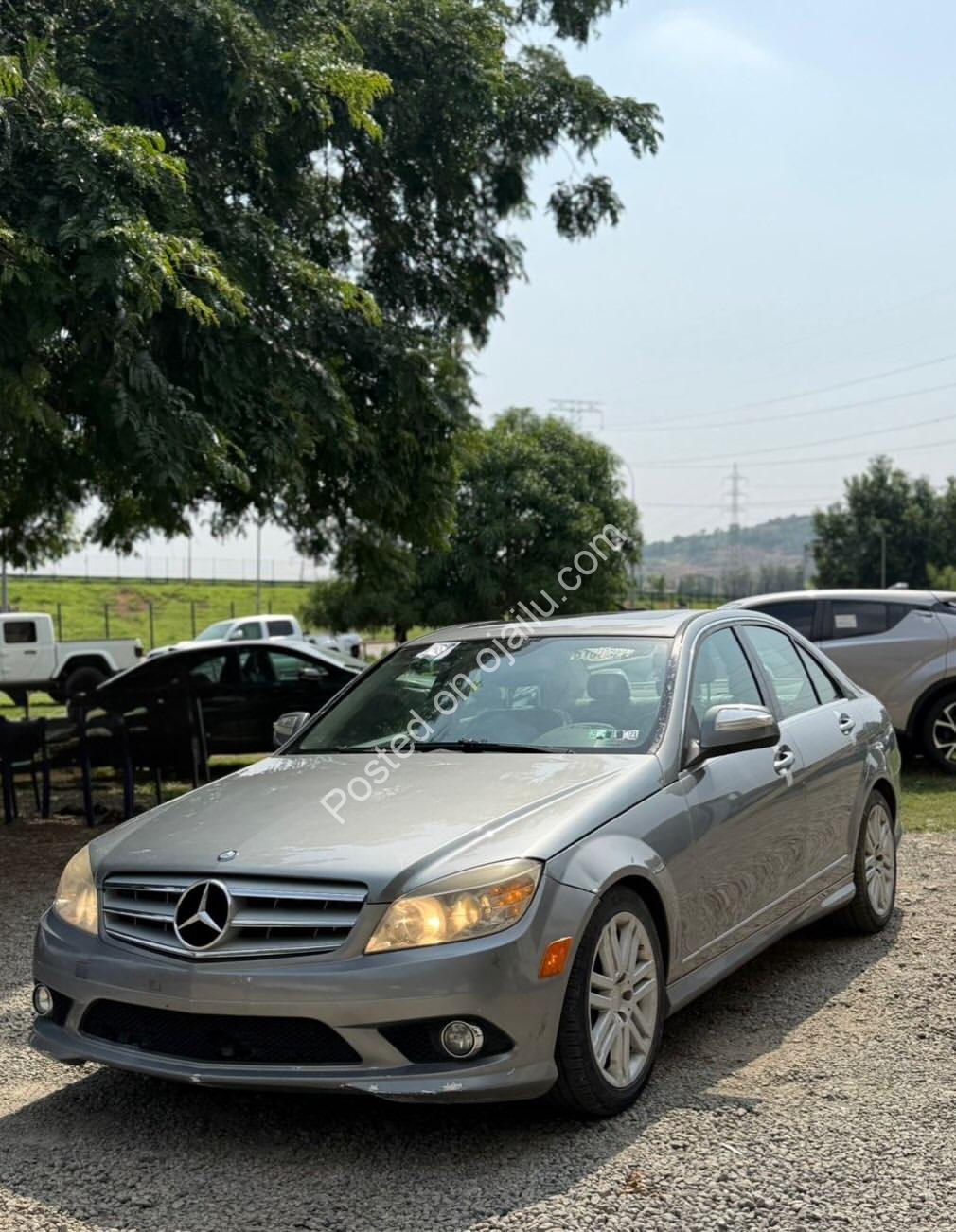 2009 Mercedes C300 4MATIC: Duty Paid Luxury in Abuja
