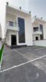Your Private Oasis Awaits: 5-Bed Duplex with Pool in Chevron