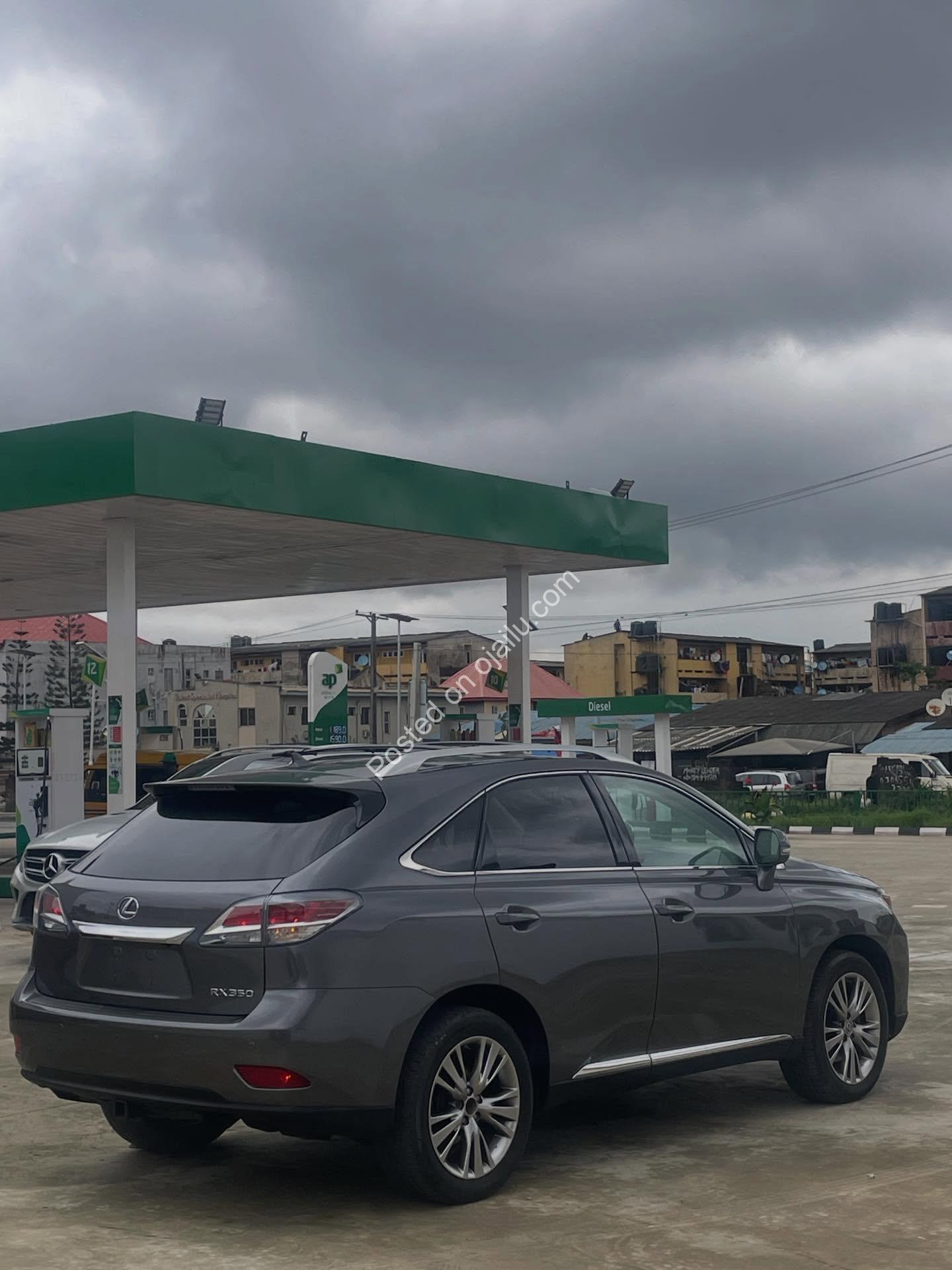 Lexus RX350: Luxury Meets Performance – 163K Mi, Loaded!