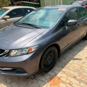 “Immaculate Tokunbo 2015 Honda Civic – Fully Loaded & Pristine”