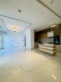 2BR Serviced Oasis: Pool, Gym & Elevator!