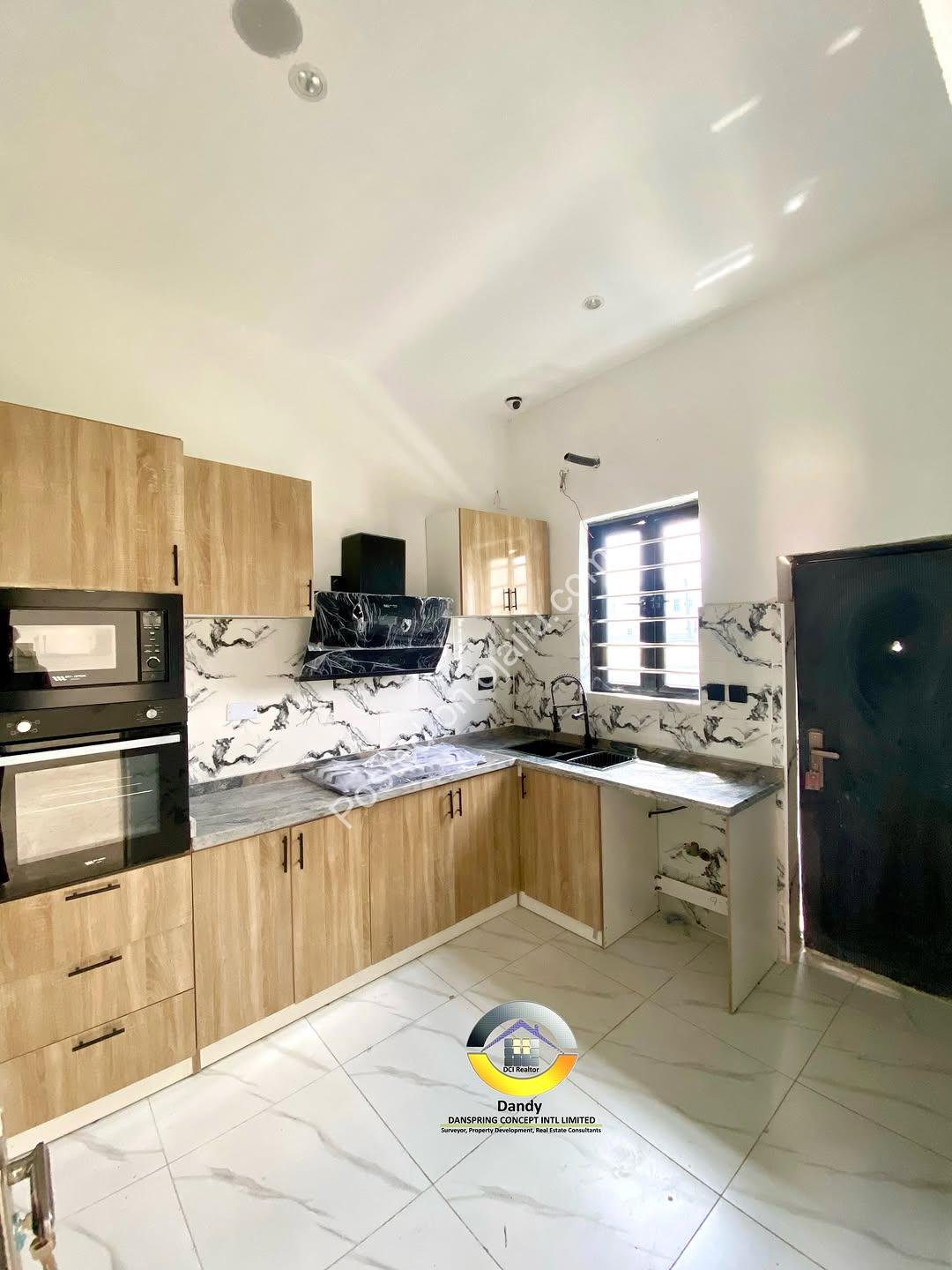 Brand New 2BR Terrace Duplex: Ensuite Elegance