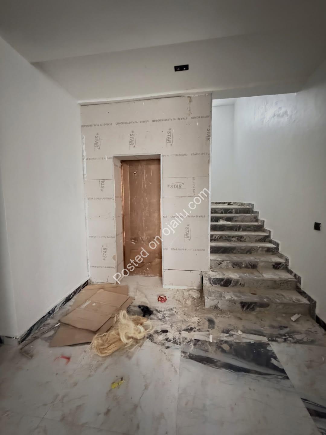 Elevate Your Lifestyle: 6-Bed Asokoro Masterpiece