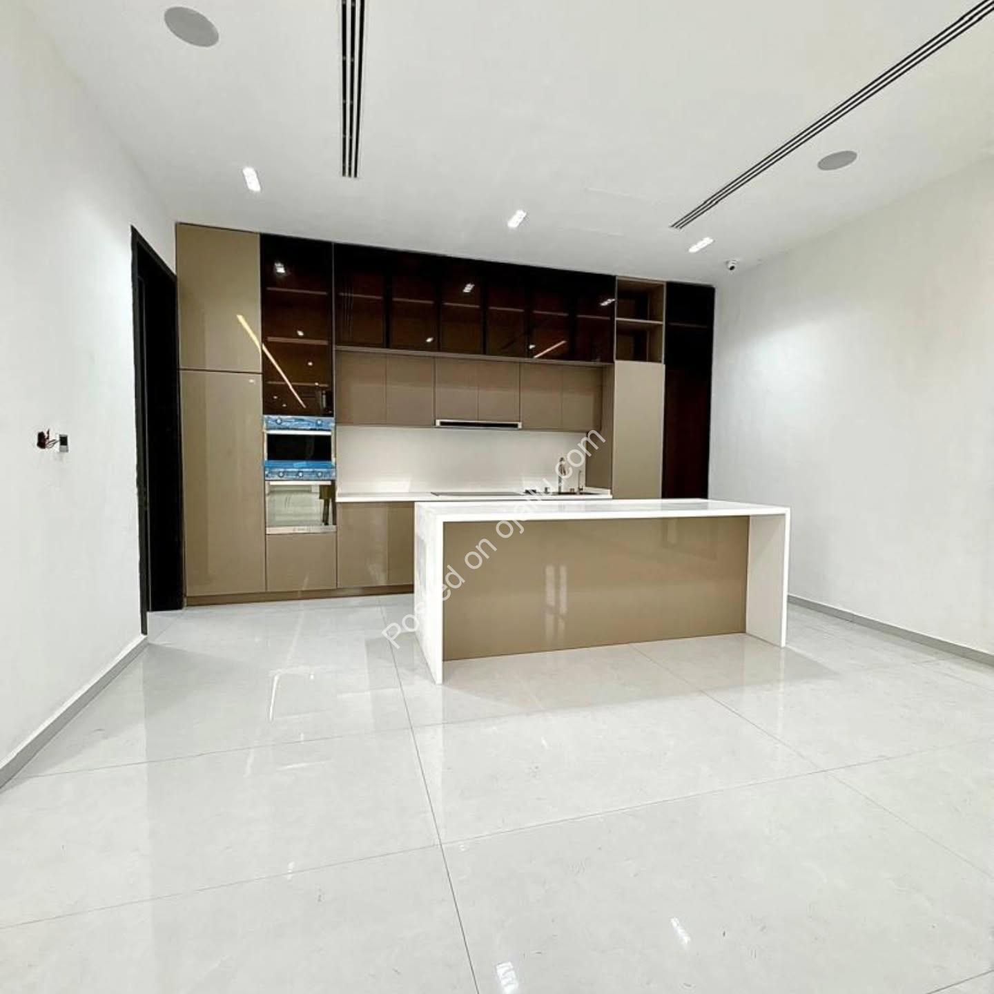 Ikoyi’s Crown Jewel: Smart Home Meets Penthouse Luxury