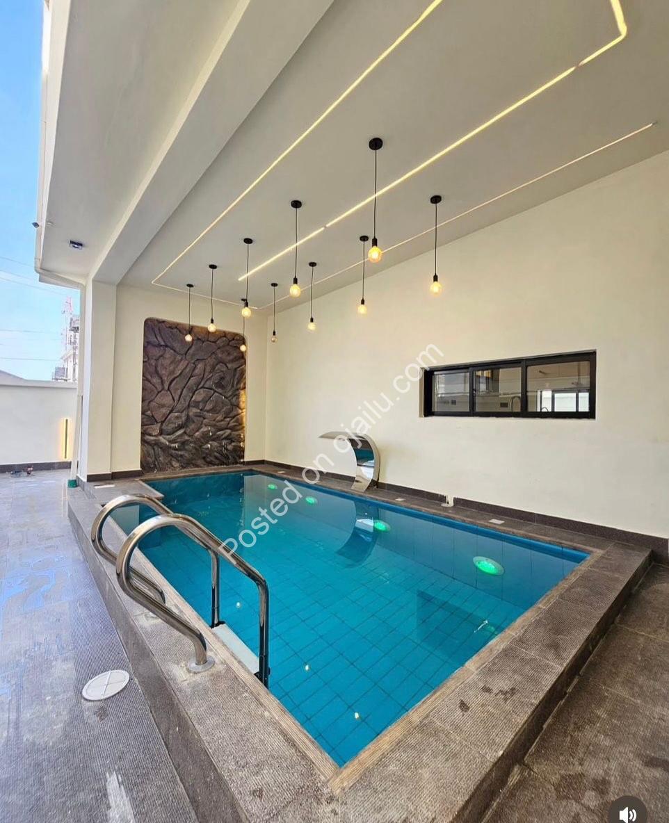 5-Bed Dream Duplex in Lekki Phase 1