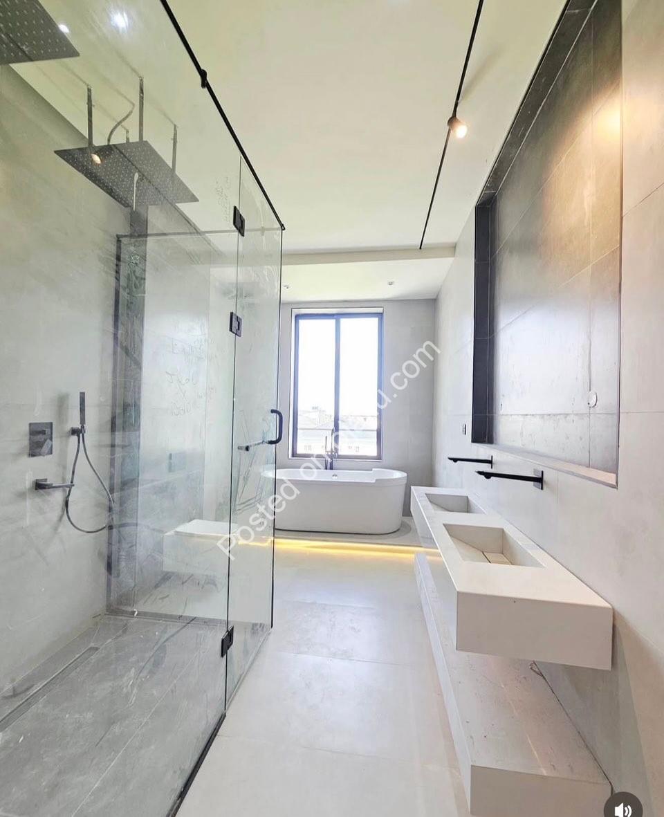 5-Bed Dream Duplex in Lekki Phase 1