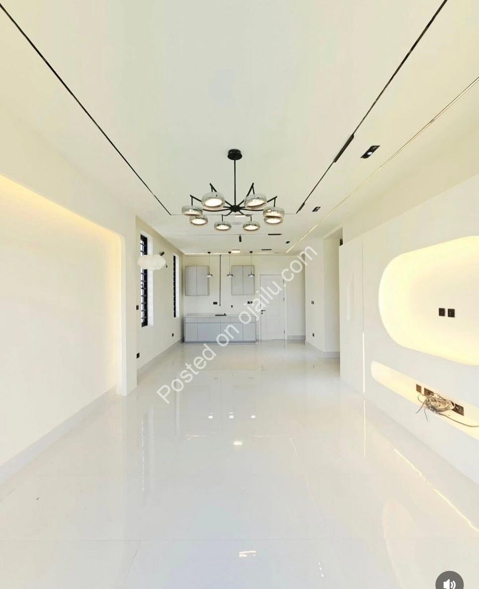 5-Bed Dream Duplex in Lekki Phase 1