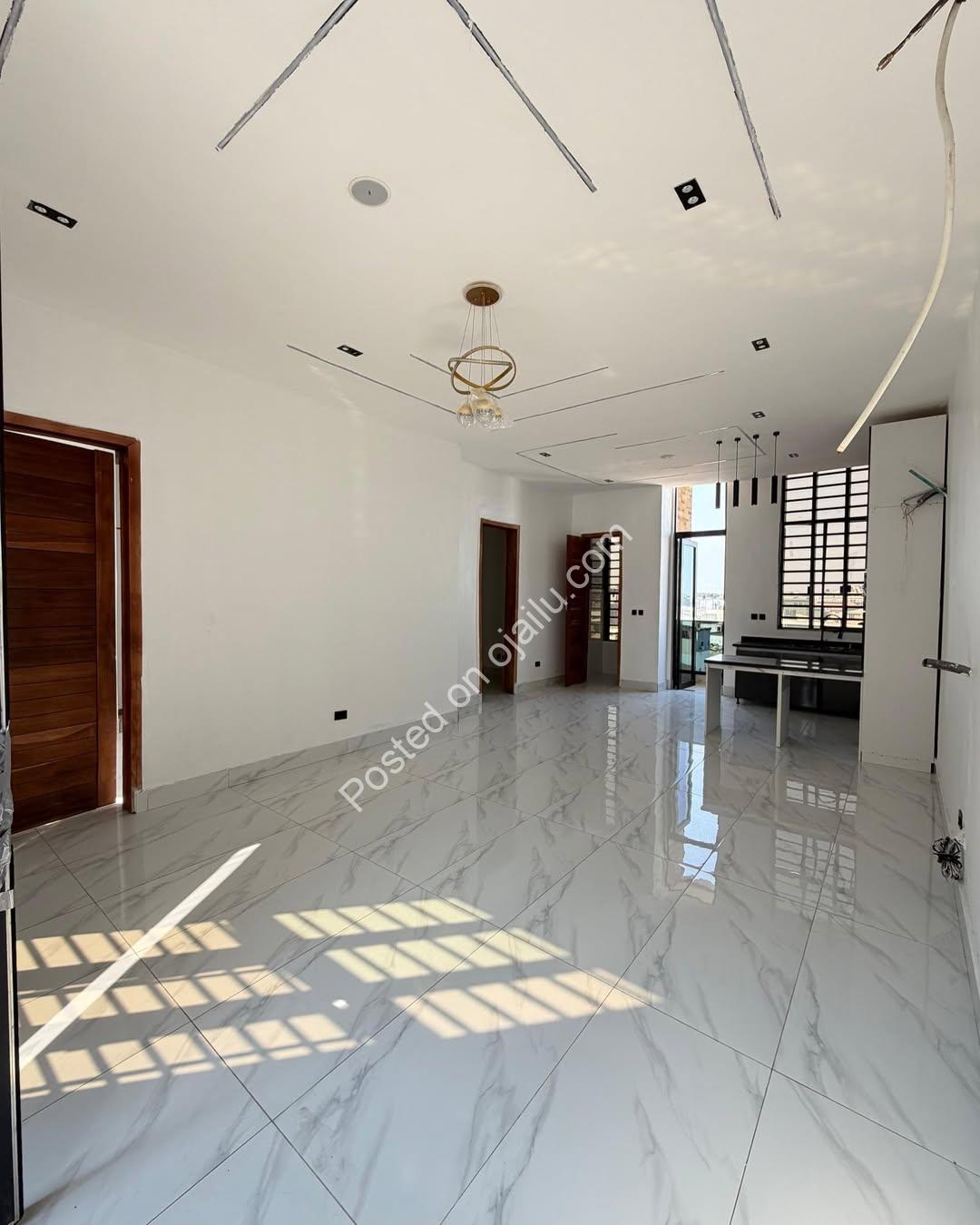 Sophisticated 2BR Penthouse, Chevron Lekki – ₦120M