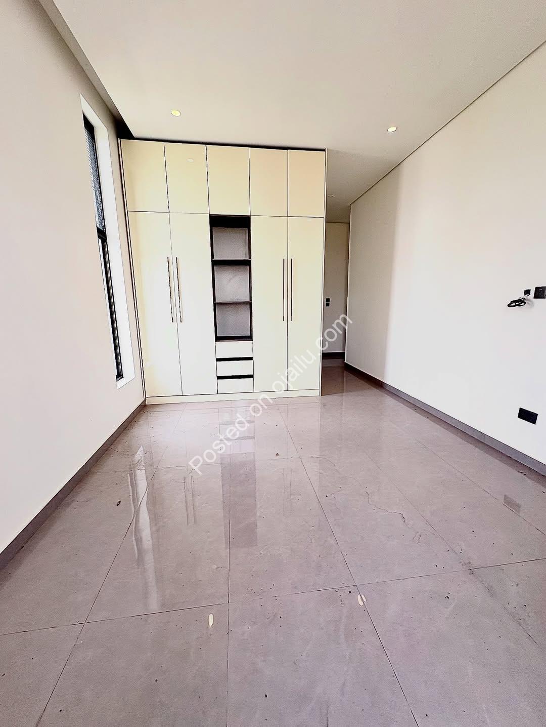 Brand New Lekki Phase1 Duplex with Cinema & Pool