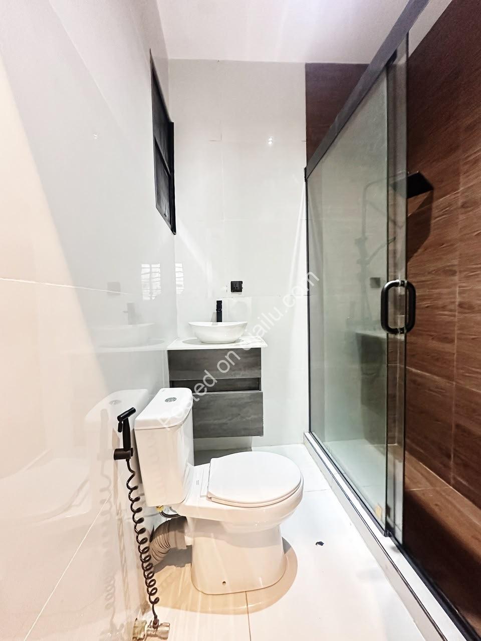 Ikota’s Finest: 5-Bed Duplex with Pool & BQ – ₦380m