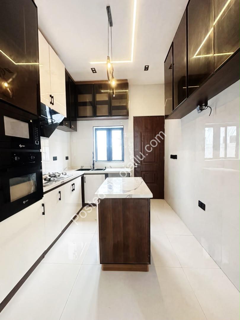 Brand New Ikota 4-Bed Duplex: ₦180M