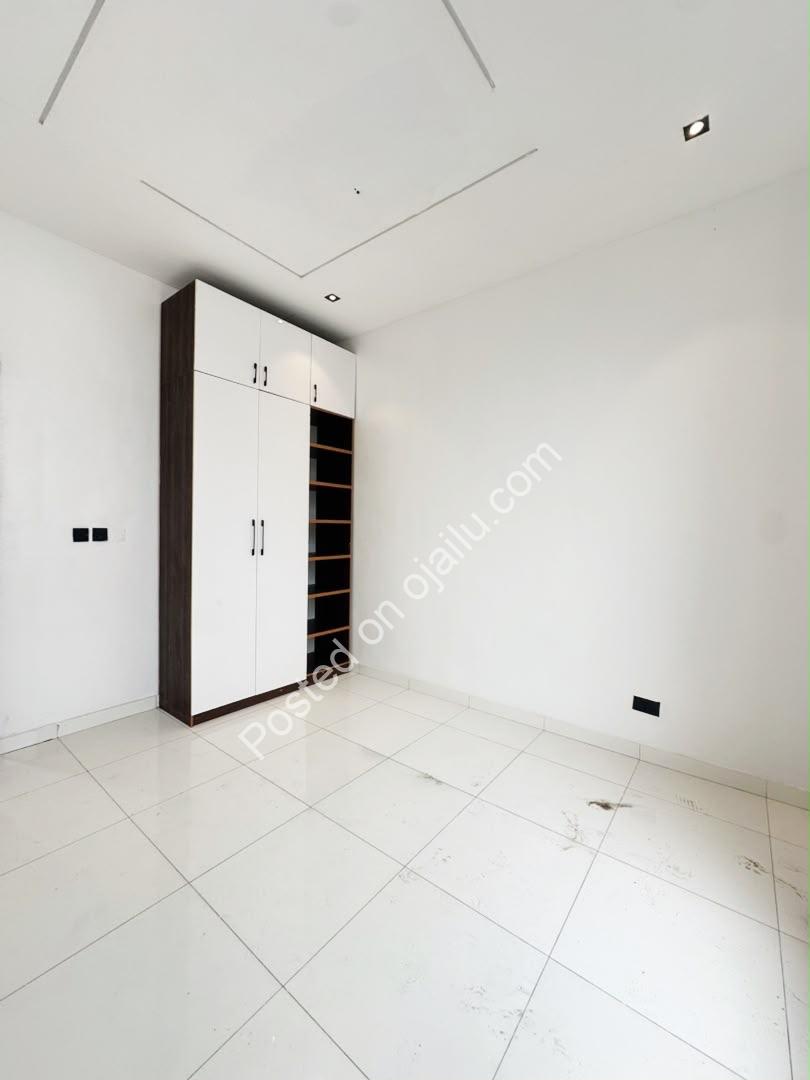 Brand New Ikota 4-Bed Duplex: ₦180M