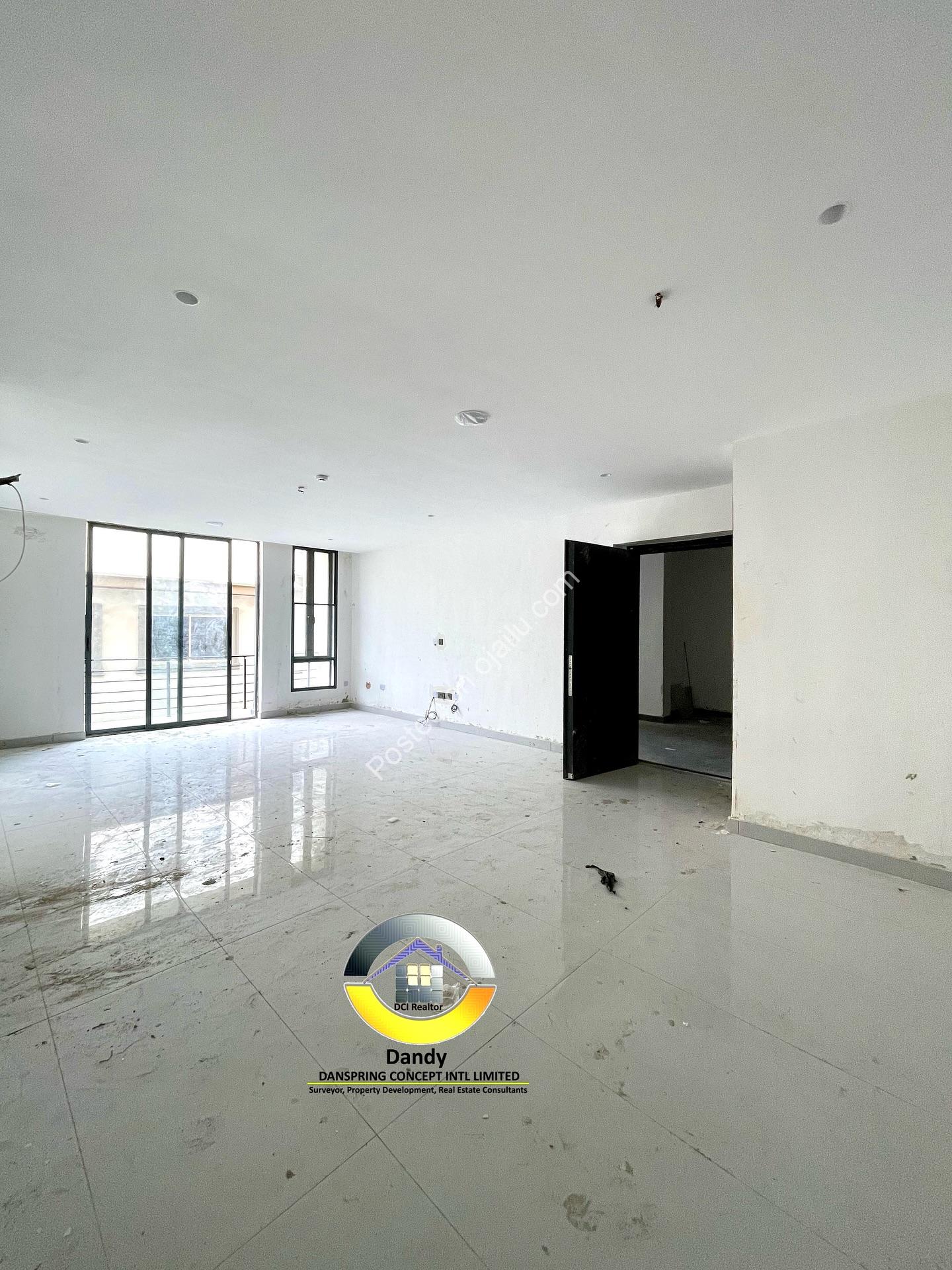 Stunning 2BR w/ Elevator & Bluetooth Speakers, Lekki Phase 1