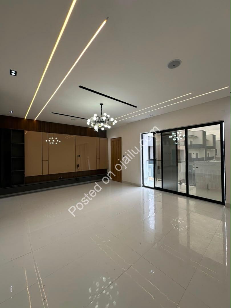 Lekki 4-Bed Terrace: All Ensuite + BQ for ₦280M