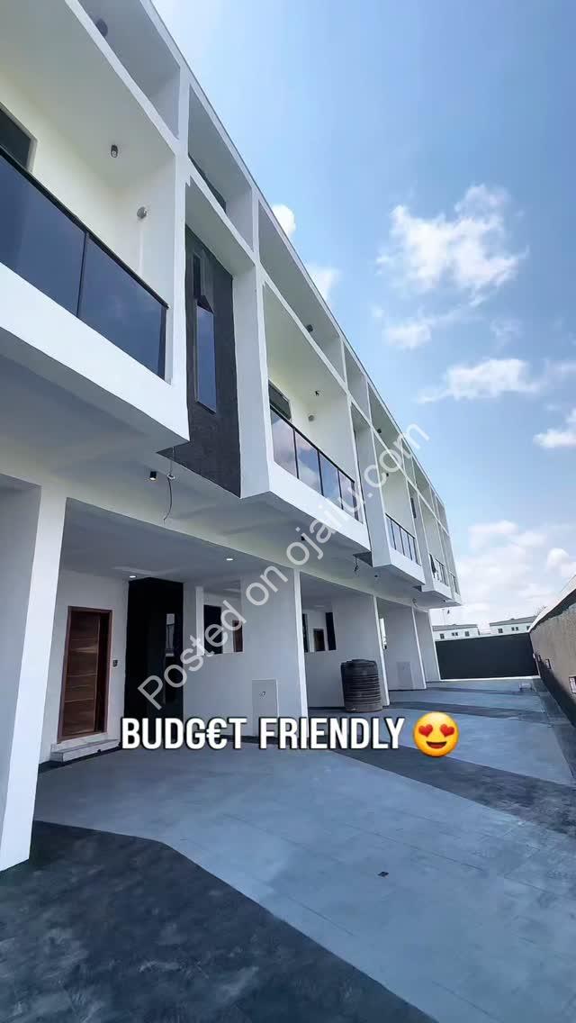 Move-In Ready 3BR Terrace Duplex in Lekki