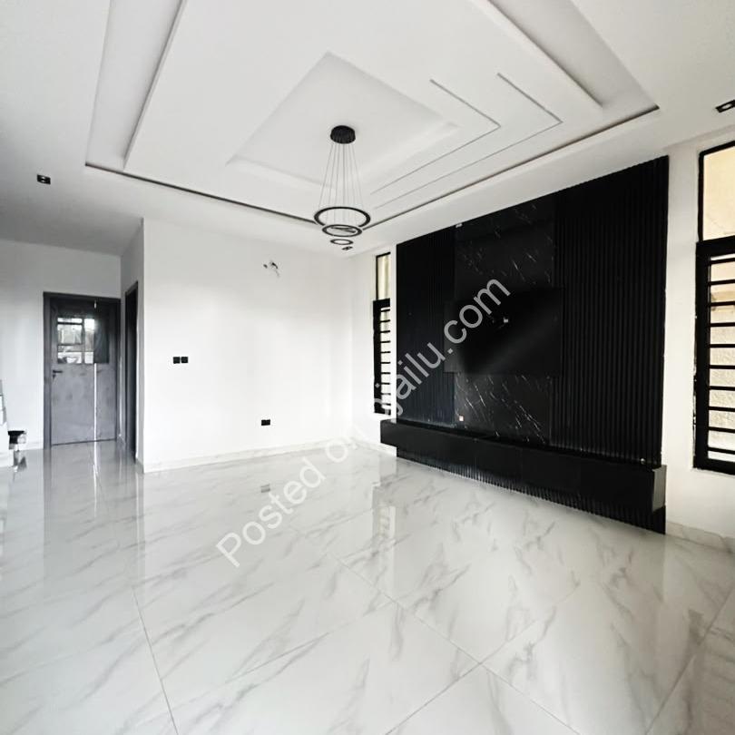 Brand New 4BR Duplex w/BQ in Ikota ₦180M